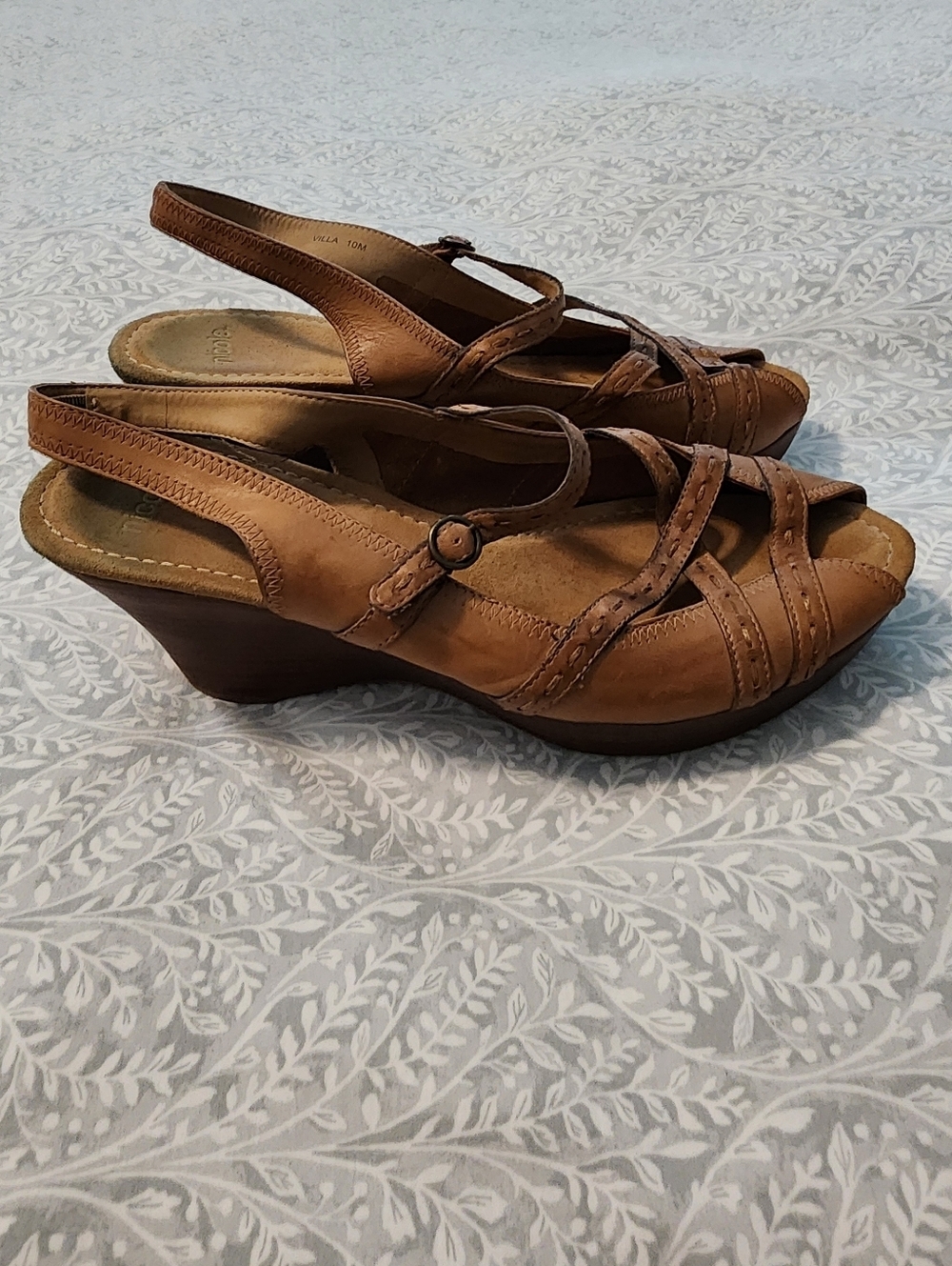 Nicole Villa Women's Leather Wedge Shoes, Size 10